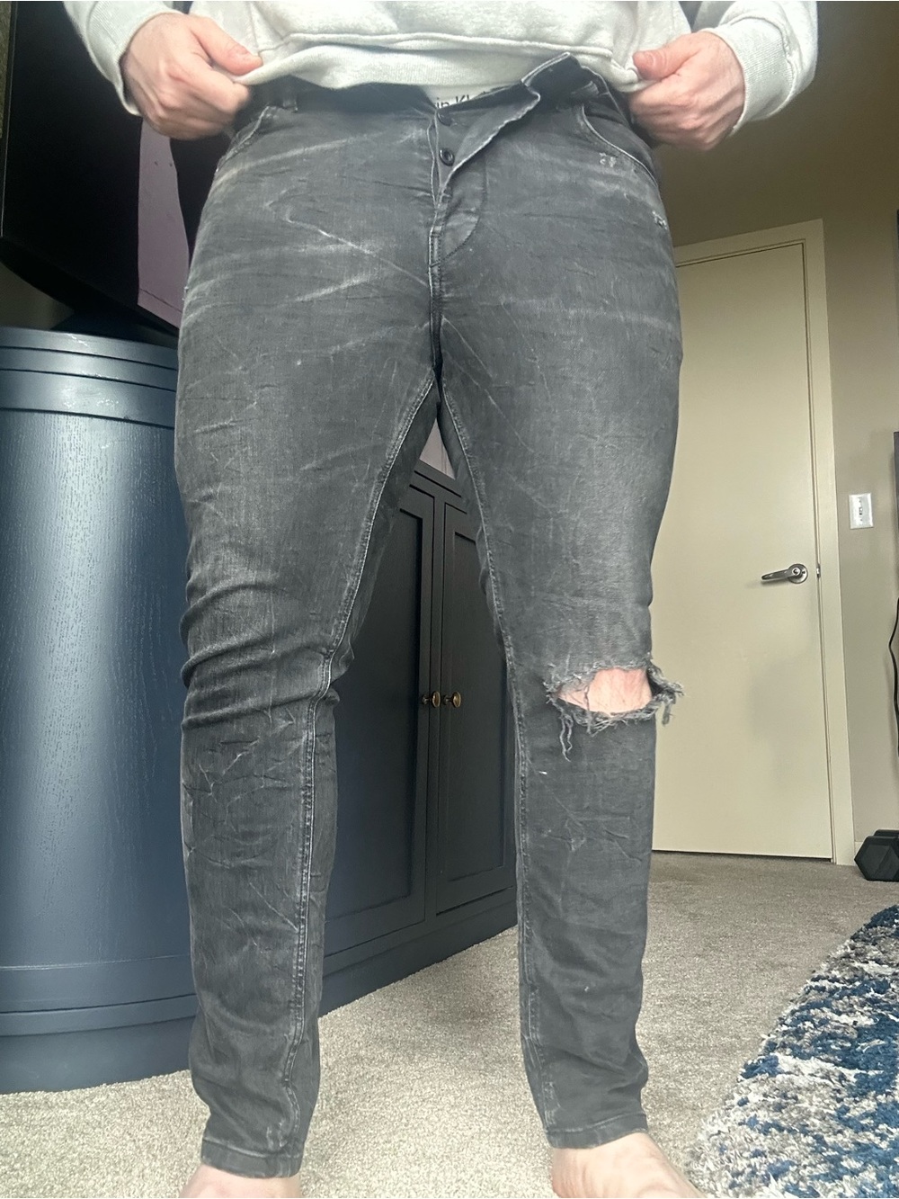 Diesel Men's Skinny Distressed Charcoal Gray Jeans Sz 31x32 D-EETAR
